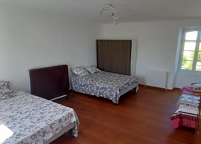 Casa de Férias La Fleuriere